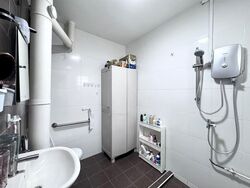 Blk 128 Lorong Ah Soo (Hougang), HDB Executive #568145471